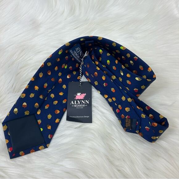NWT Alynn Neckwear Men’s Silk Acorn Print Tie - Picture 10 of 10